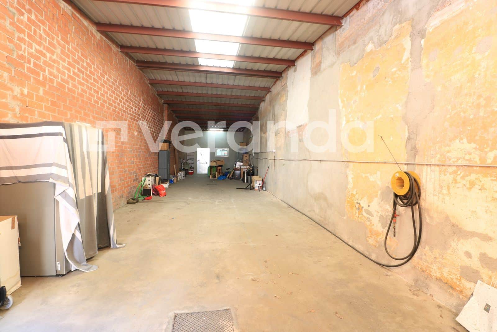 LOCAL NAVE 132 M2 - Foto 1