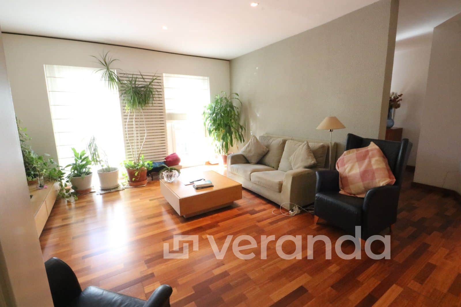 3 HABITACIONES  77 M2 ASCENSOR Y BALCON - Foto 1