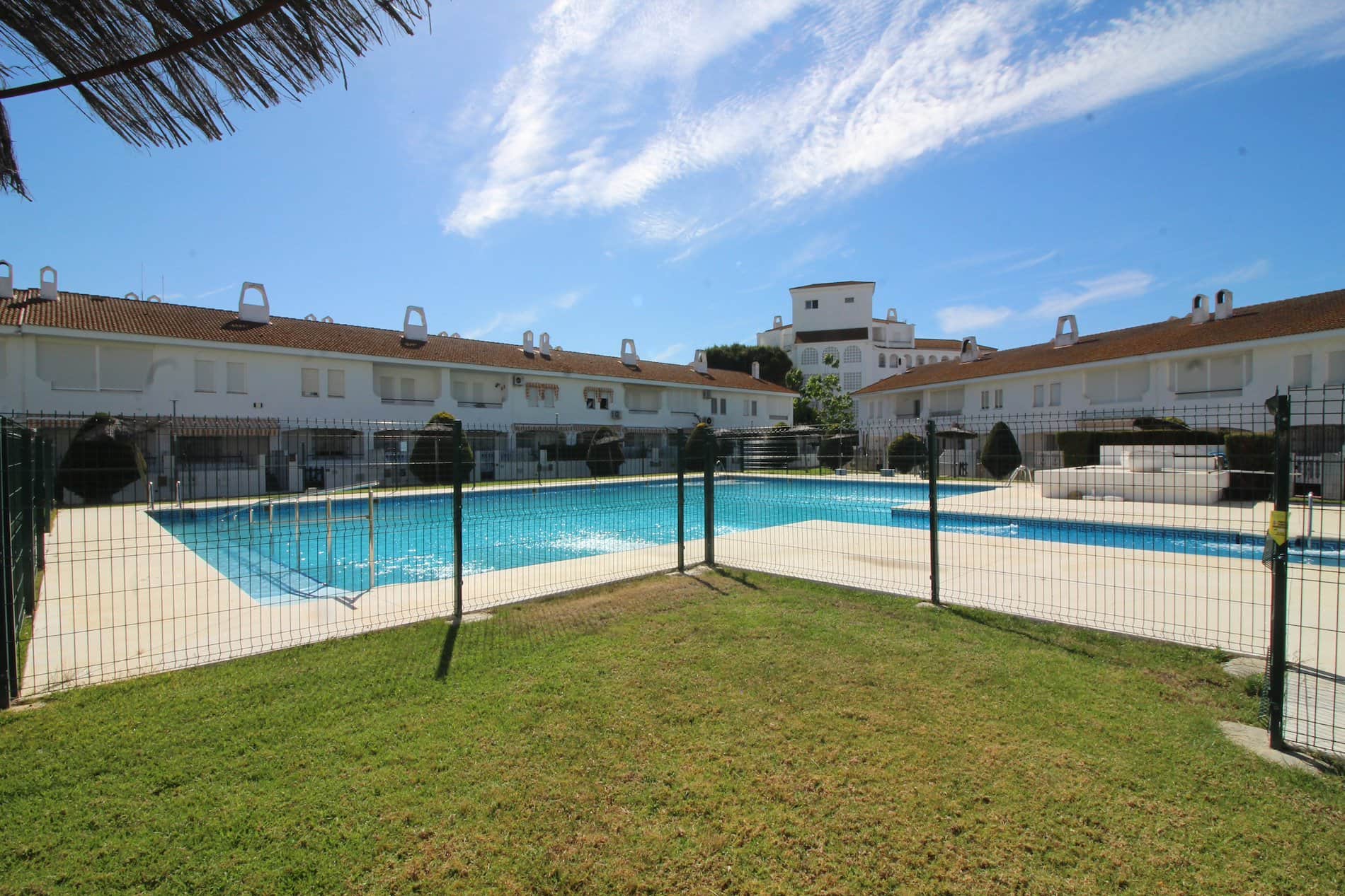 Adosado en venta en Portil (el) - Foto 3