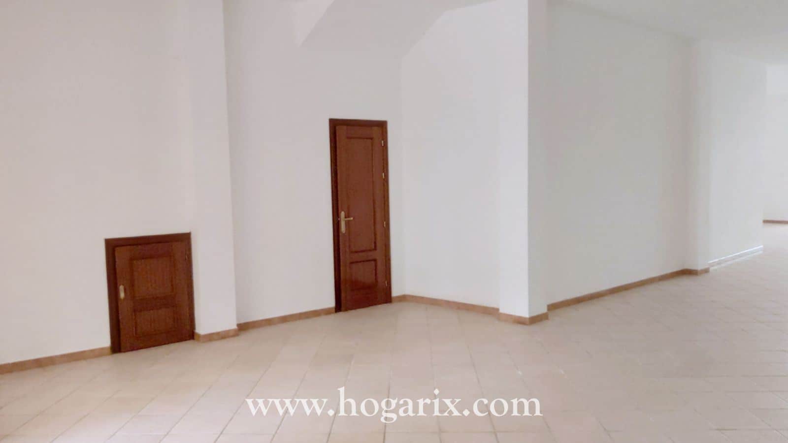 Local comercial en Villanueva de los Castillejos - Foto 4