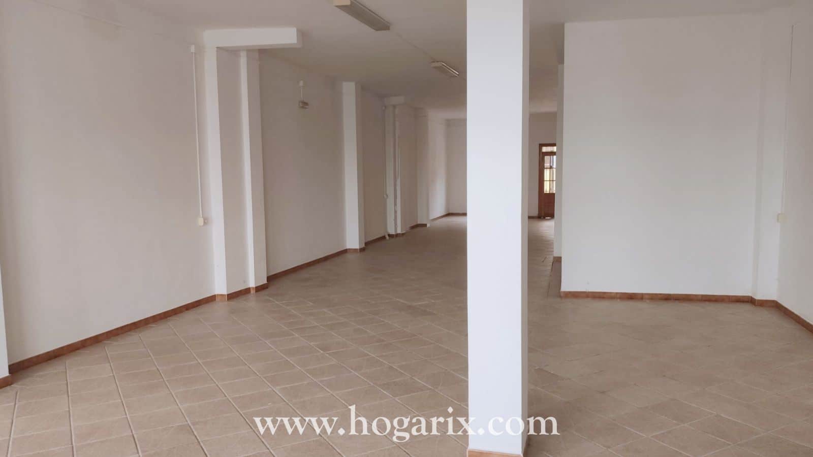 Local comercial en Villanueva de los Castillejos - Foto 5