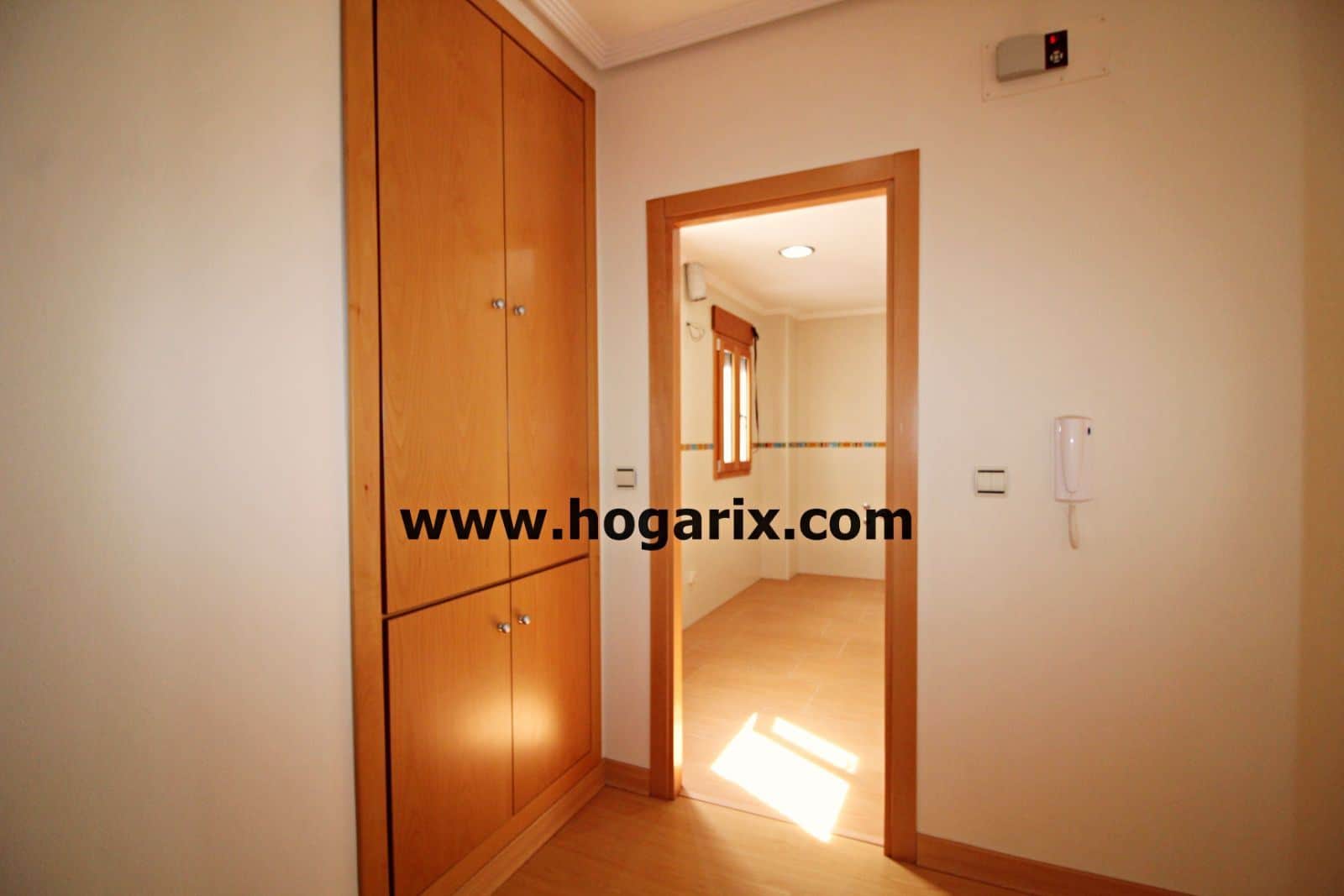 Gran piso en Villanueva de los Castillejos - Foto 3