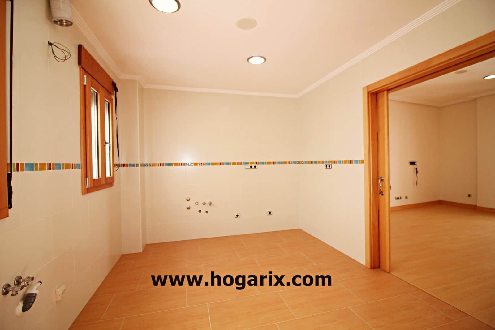 Gran piso en Villanueva de los Castillejos - Foto 5