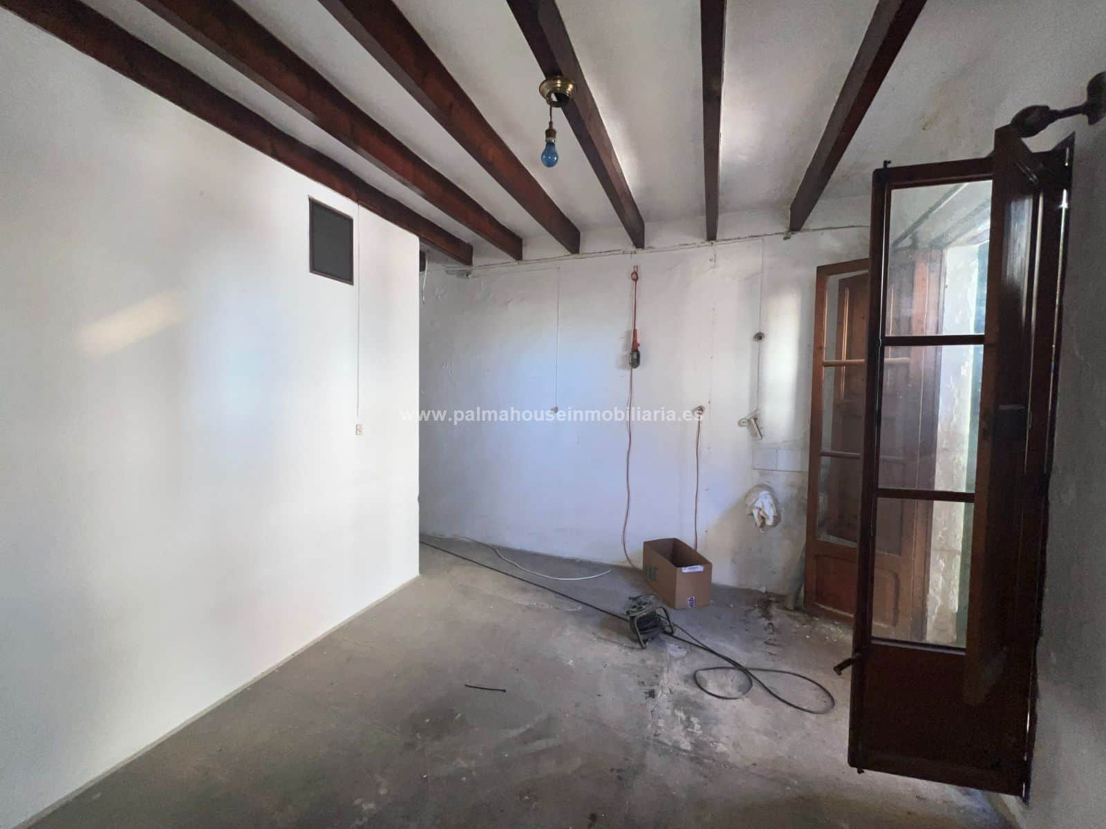 EDIFICIO Y LICENCIA DE TABACOS!! - Foto 1