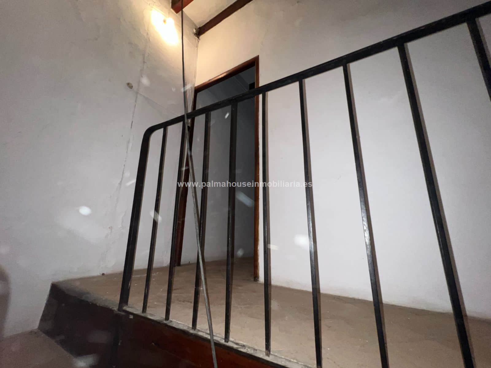 EDIFICIO Y LICENCIA DE TABACOS!! - Foto 2