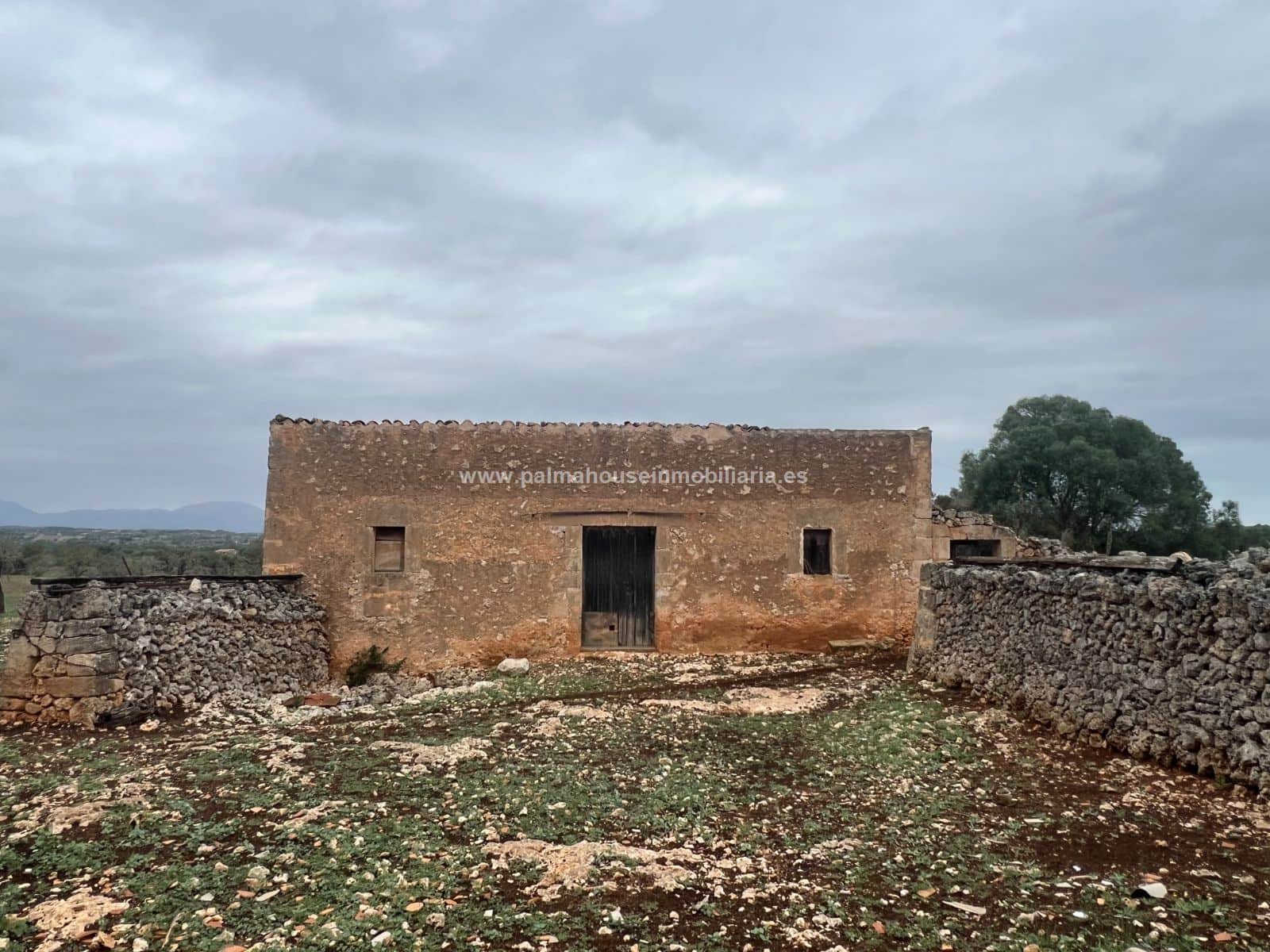 ESPECTACULAR RUSTICA EN CENTRO DE LA ISLA!! - Foto 1