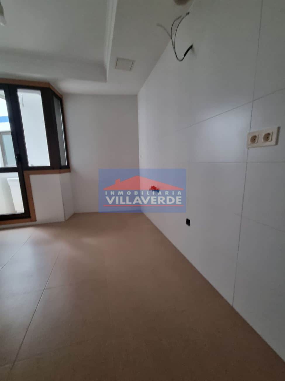 APARTAMENTO EN EL EDIFICIO DE LA PLAMA CANGAS - Foto 5