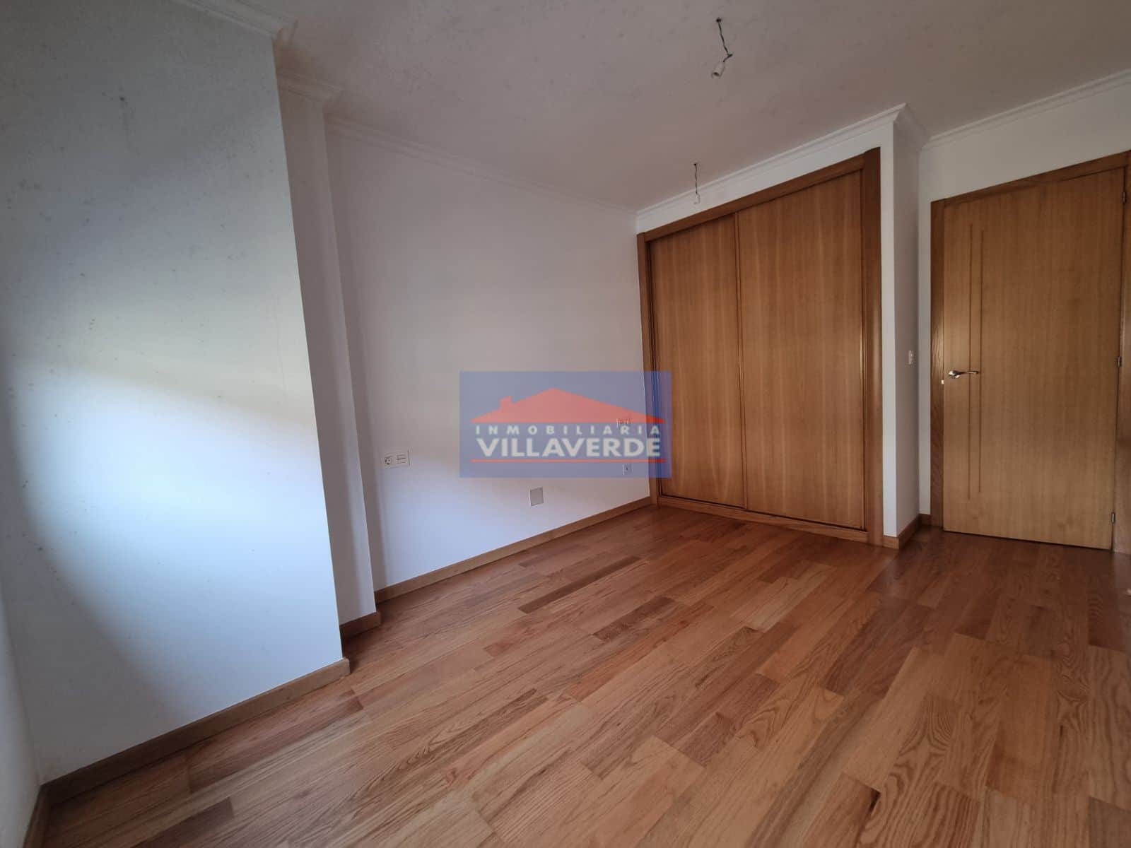 APARTAMENTO EN EL EDIFICIO DE LA PLAMA CANGAS - Foto 1