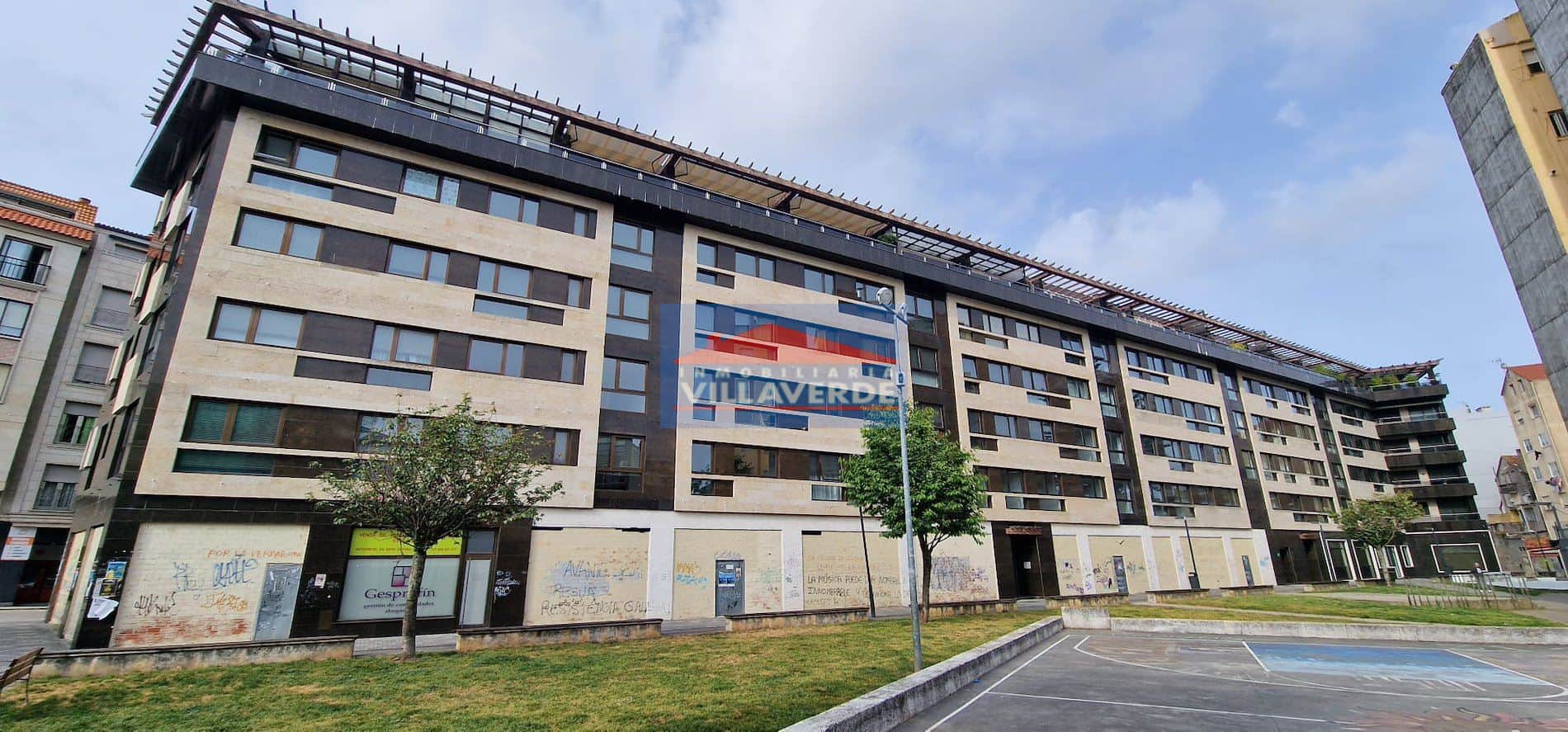 APARTAMENTO EN EL EDIFICIO DE LA PALMA CANGAS - Foto 1