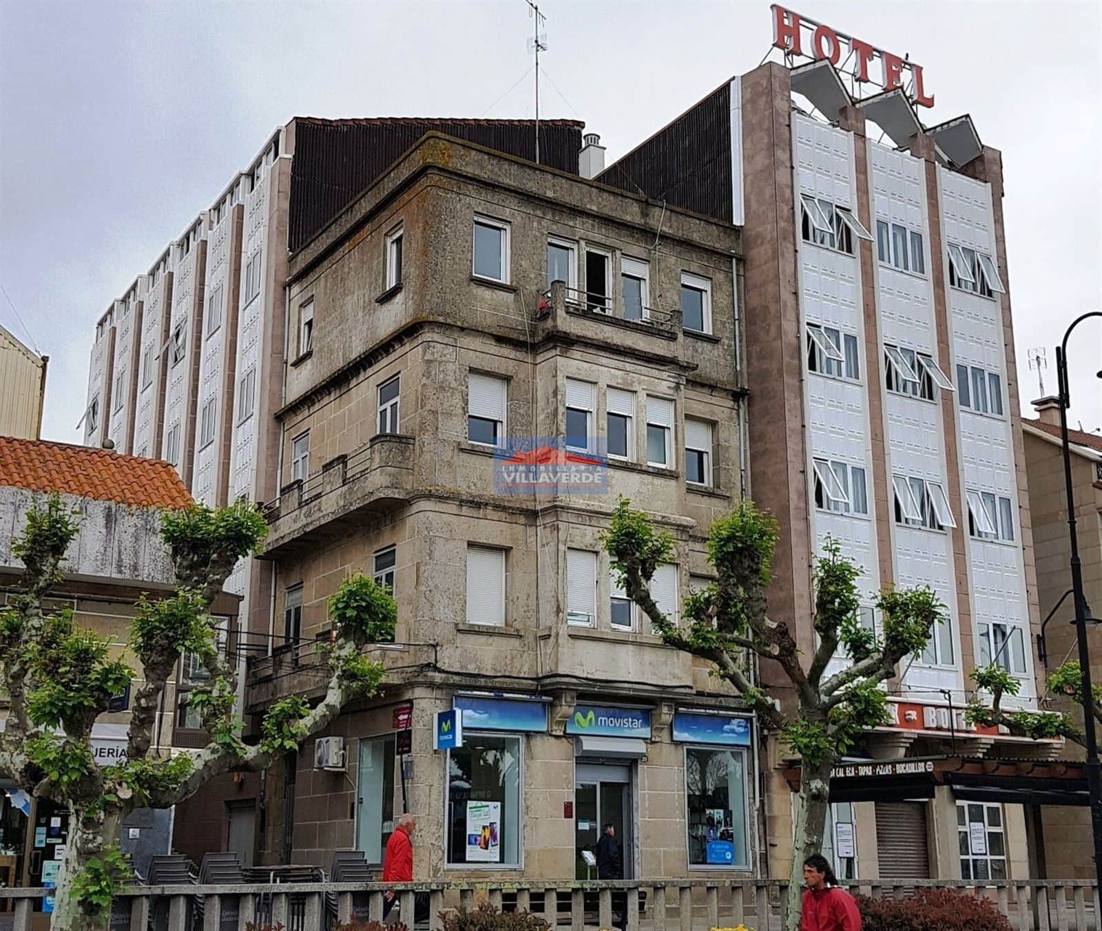 CASA A RESTAURAR EN PRIMERA LINEA. - Foto 1