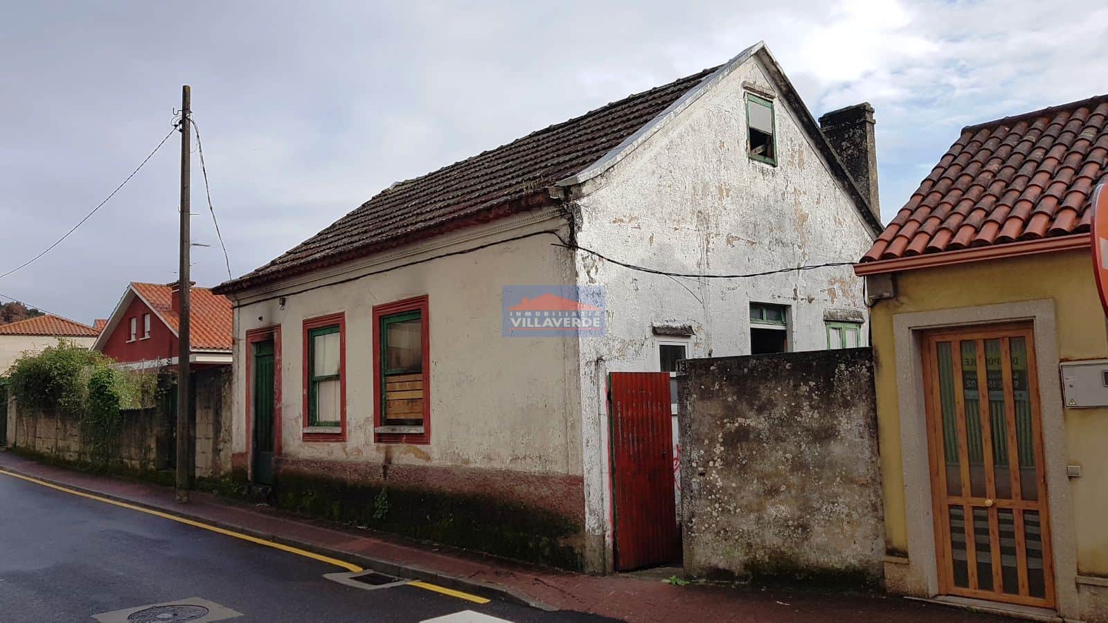 CASA CON FINCA A REFORMAR EN CANGAS CERCA DEL CENTRO SALUD - Foto 2