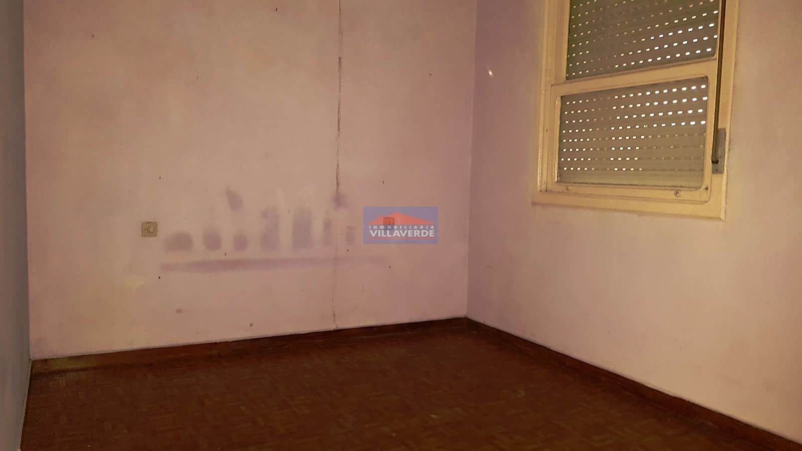 SOLAR CON CASA PARA HACER UN EDIFICIO. AVDA. DE LUGO - Foto 5