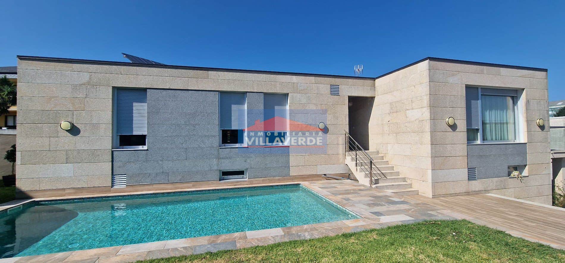 CHALET DE PIEDRA CON PISCINA EN CANGAS - Foto 1