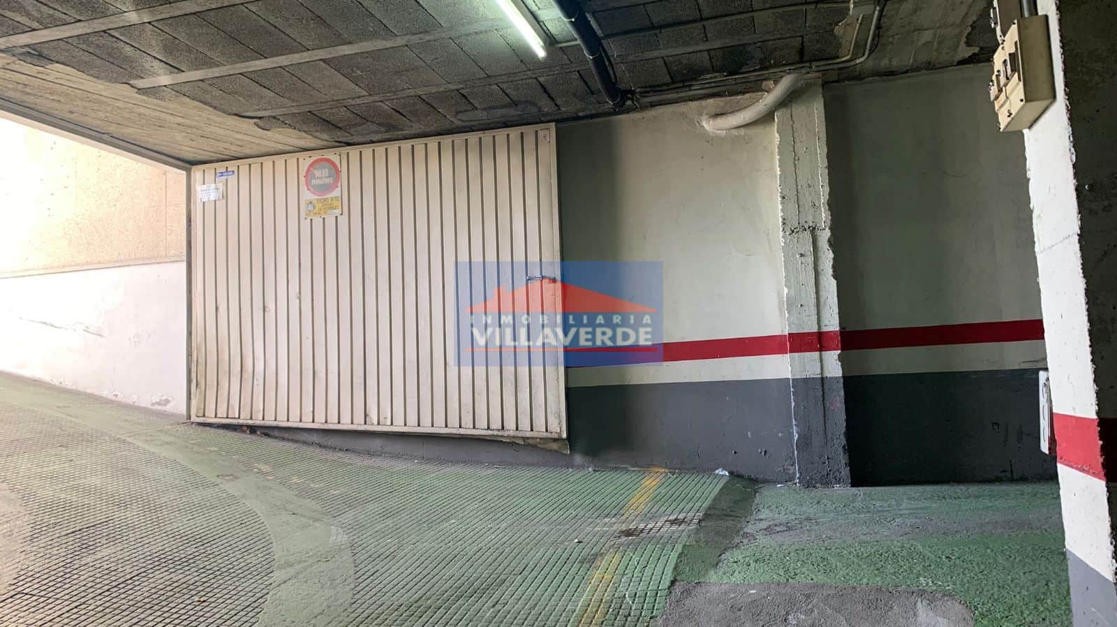 ALQUILER DE GARAJE EN LA AVDA. DE BUEU, CANGAS - Foto 4