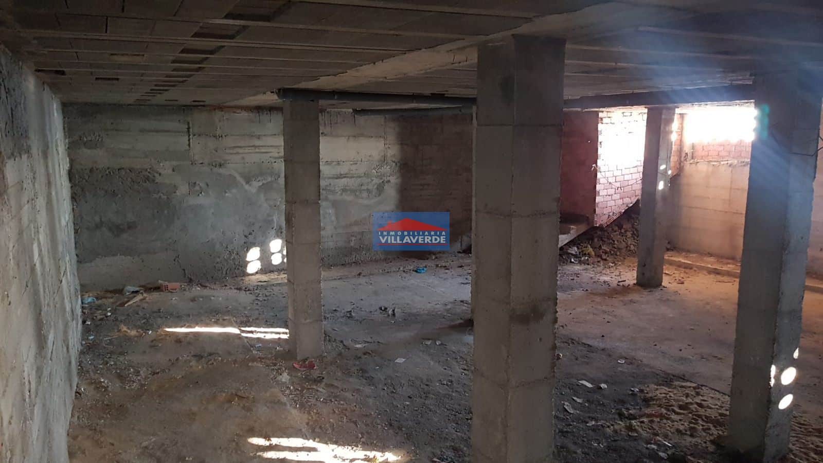Local comercial en venta en Cangas - Foto 2