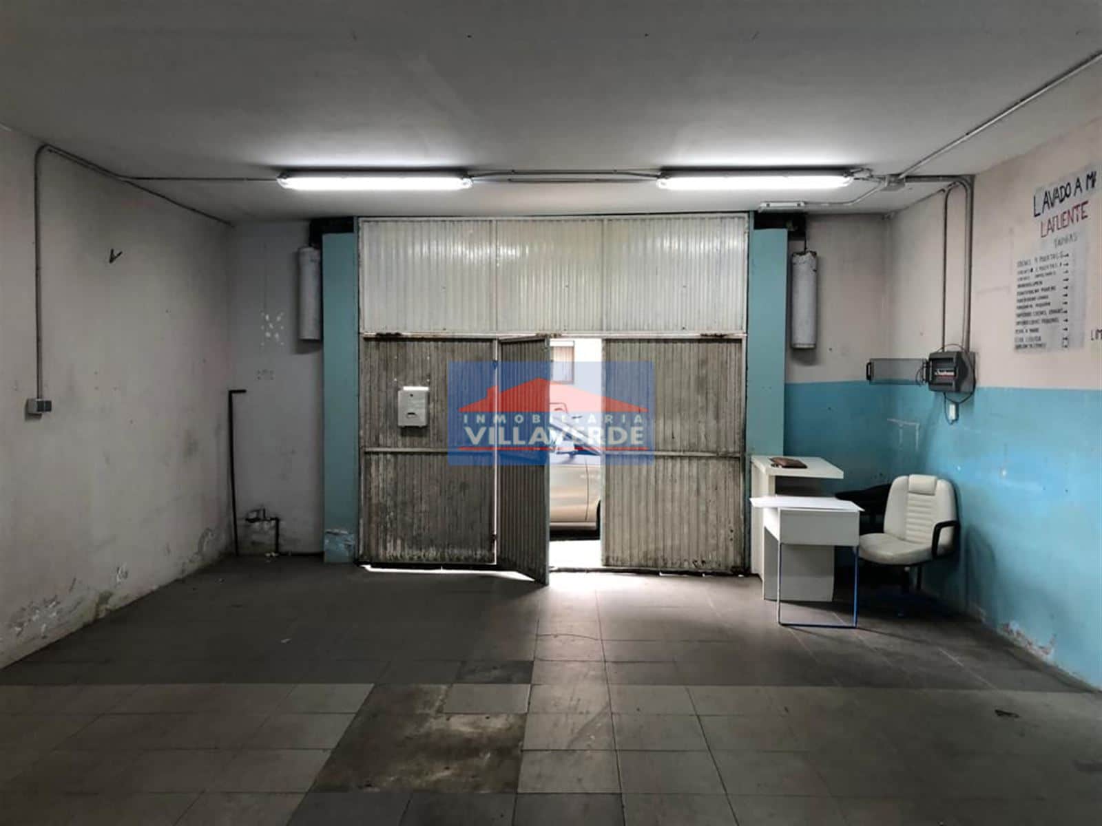 Local comercial en alquiler en Cangas - Foto 4