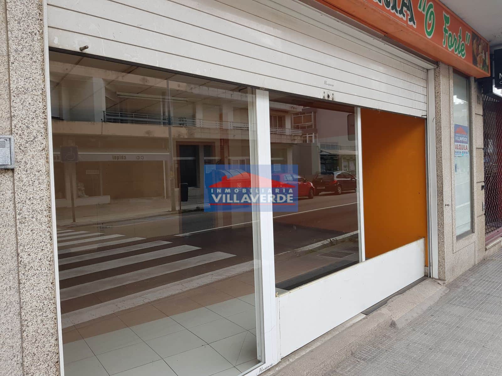 LOCAL COMERCIAL EN VENTA Y ALQUILER PARA ENTRAR A TRABAJAR EN AVENIDA DE ORENSE - Foto 3