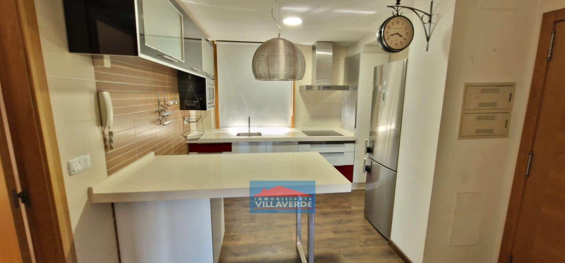 DUPLEX EN CANGAS CON VISTAS AL MAR EN EDIFICIO REFORMADO - Foto 3