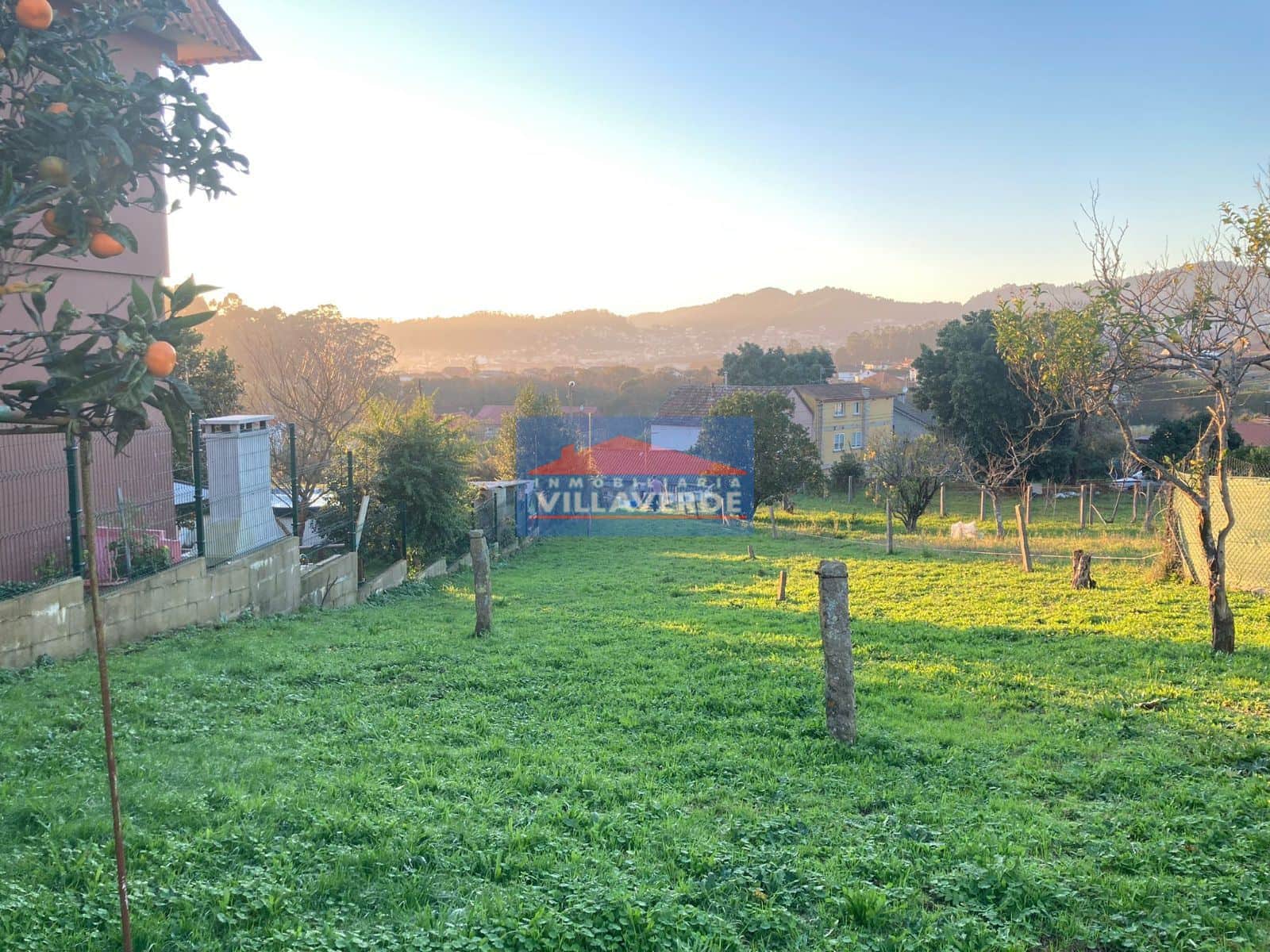 PARCELA EDIFICABLE CON VISTAS AL MAR - Foto 1