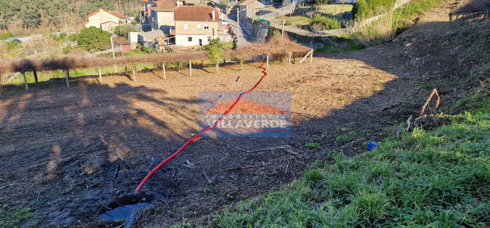 TERRENO EDIFICABLE EN BUEU CON VISTAS AL MAR - Foto 3
