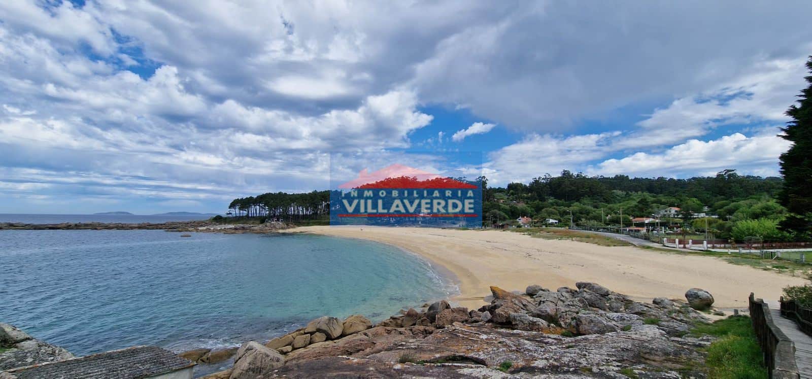 FINCA NO EDIFICABLE A 600 M2 DE LA PLAYA DE AREA DE BON - Foto 1