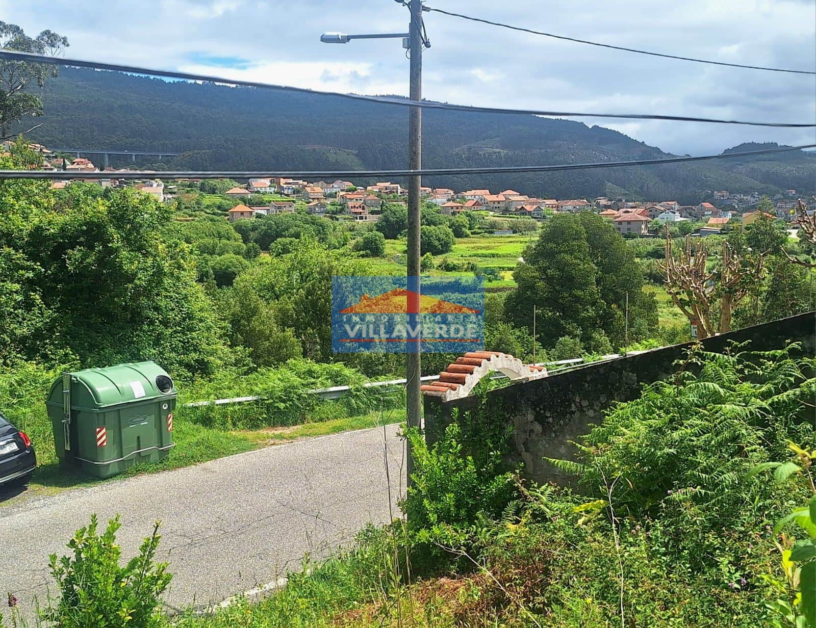 PARCELA EDIFICABLE EN MOAÑA MUY CERCA DEL NÚCLEO URBANO - Foto 1