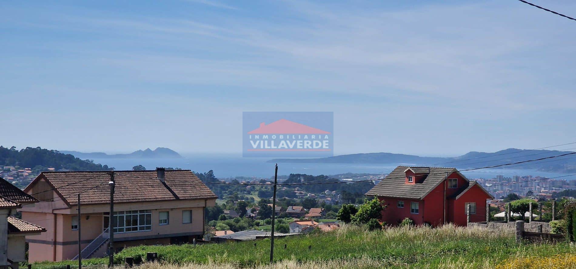 TERRENO EDIFICABLE CON VISTAS A LA RIA DE VIGO EN BEADE - Foto 1