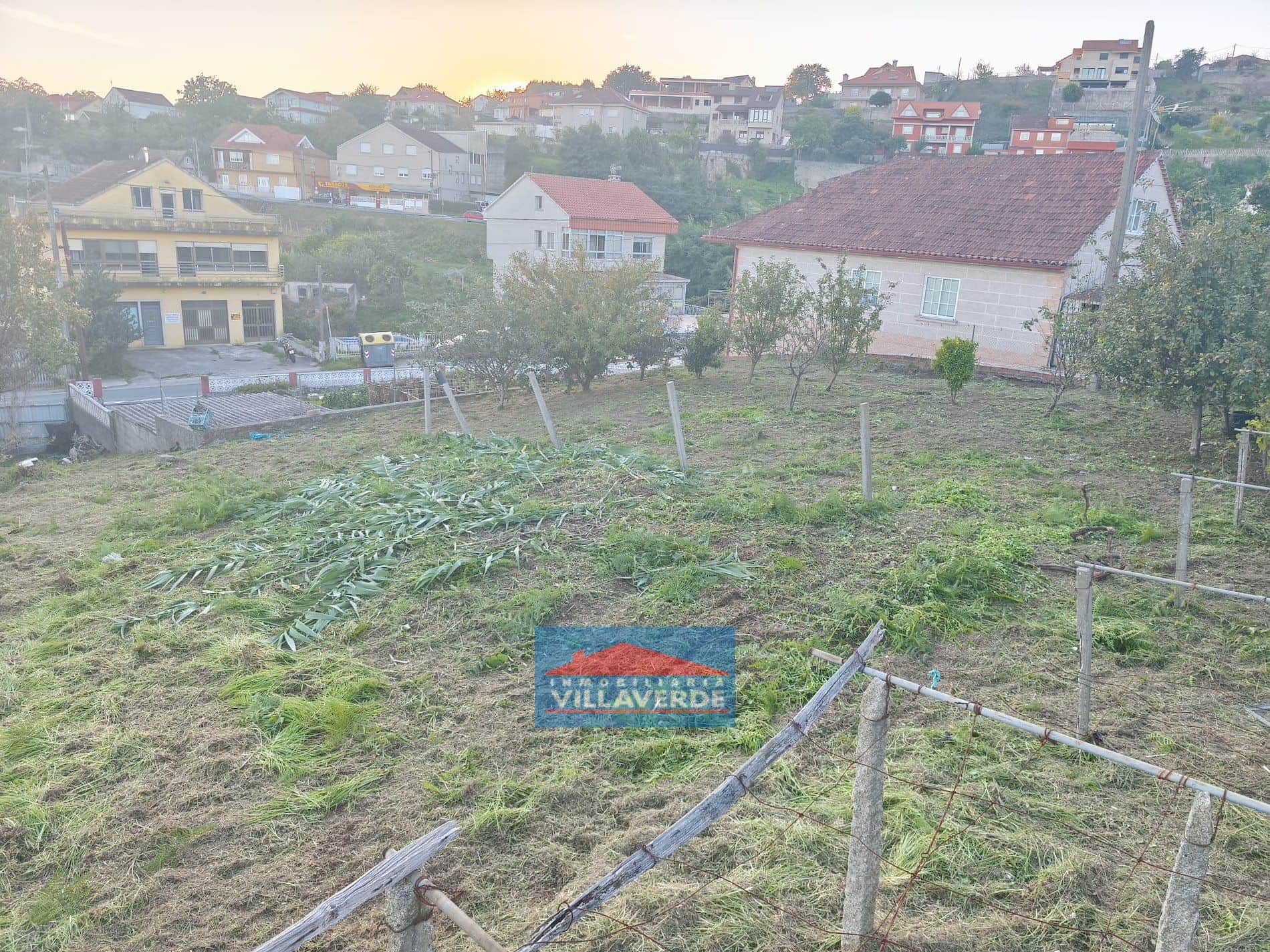 TERRENO EDIFICABLE, EN SAN MARTIÑO, ZONA LA PANDIÑA  (MOAÑA) - Foto 2