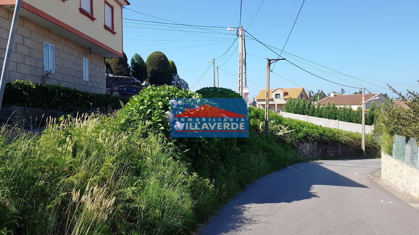 TERRENO EDIFICABLE Y CON VISTAS AL MAR EN BUEU - Foto 3