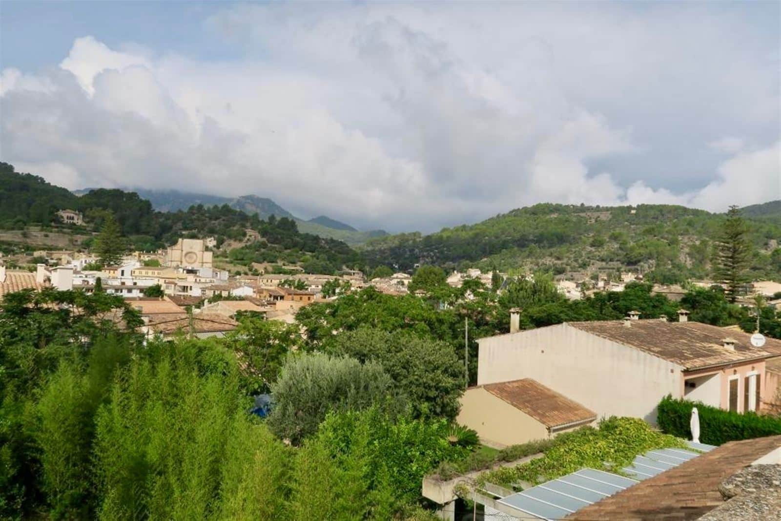 CASA EN ESPORLES CON VISTAS A LA MONTAÑA - Foto 1