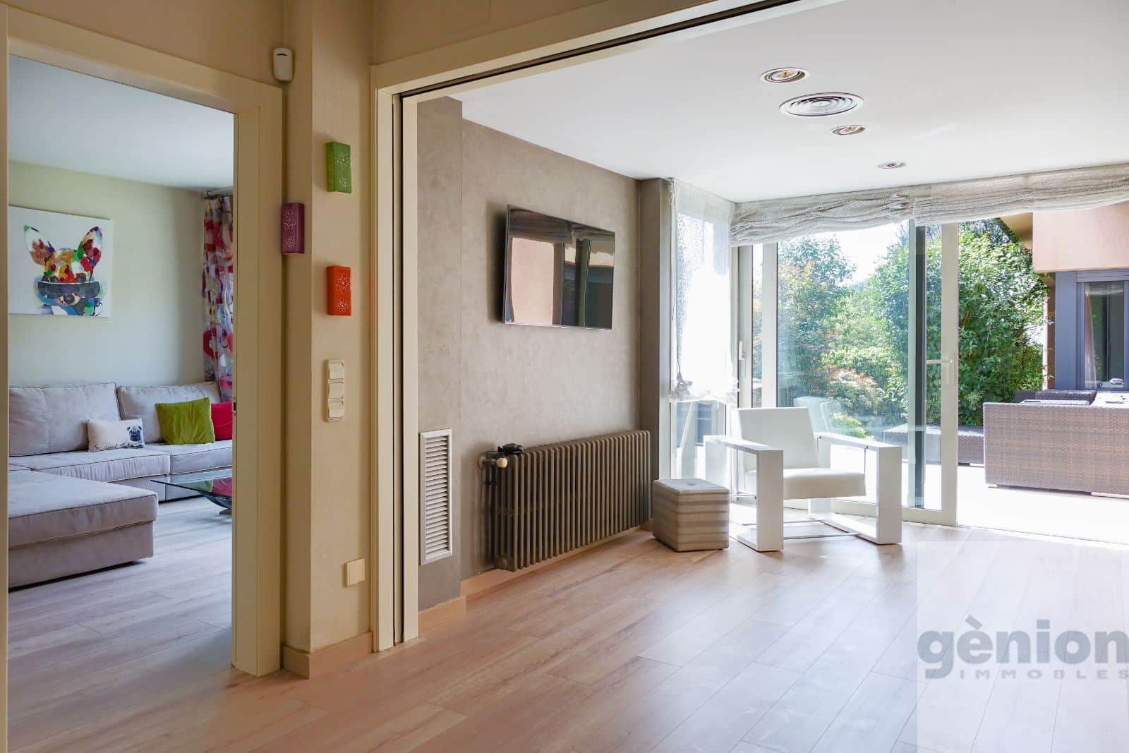 CASA EXCLUSIVA EN GIRONA, PALAU. 321,55M² CONSTRUIDOS Y 449M² DE PARCELA - Foto 2