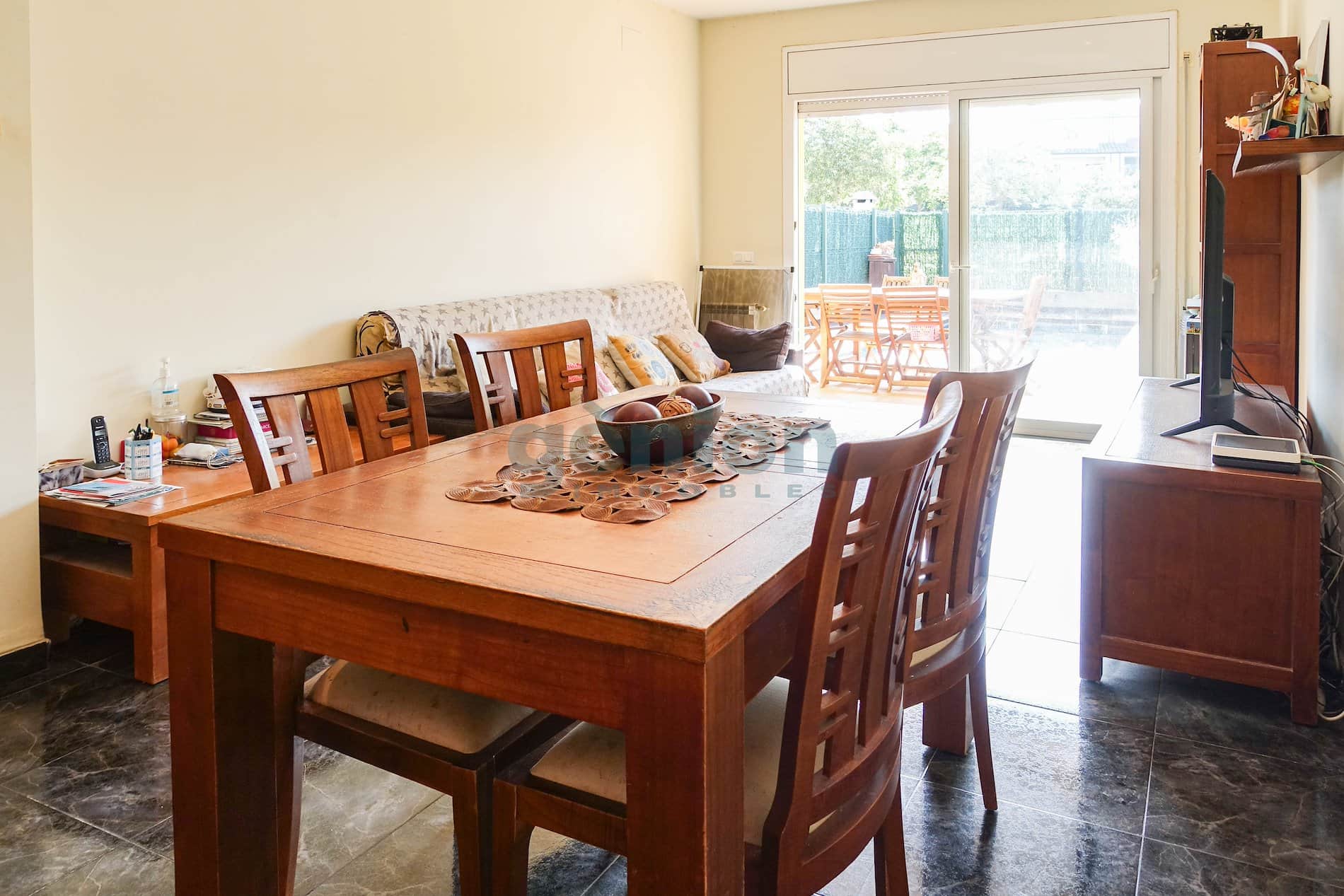 CASA ADOSADA CON PISCINA Y 4 HABITACIONES EN LA URBANIZACIÓN MAS FONOLLERONS - Foto 5