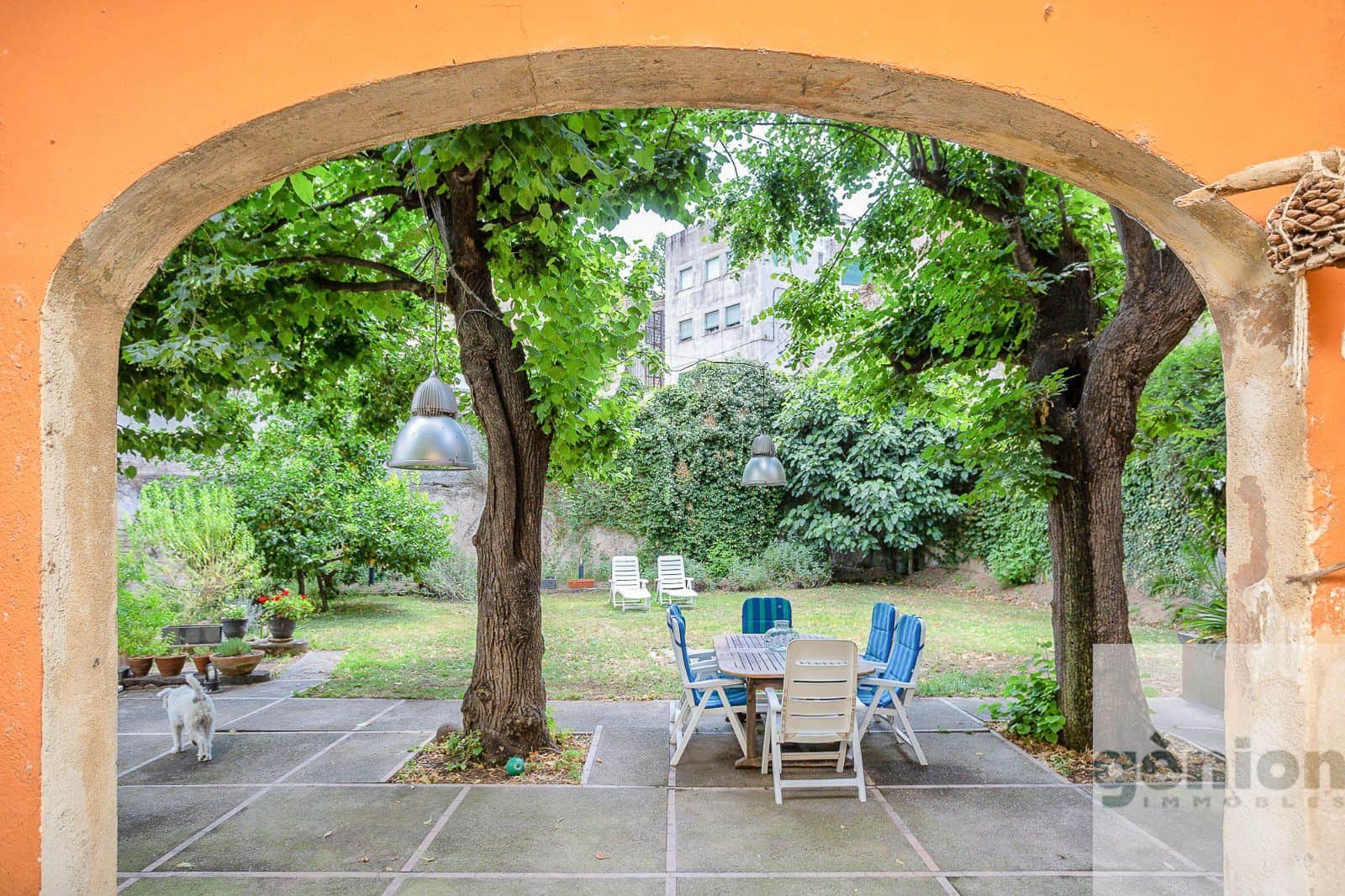 PISO CON JARDIN EN EL BARRI VELL DE GIRONA - Foto 1