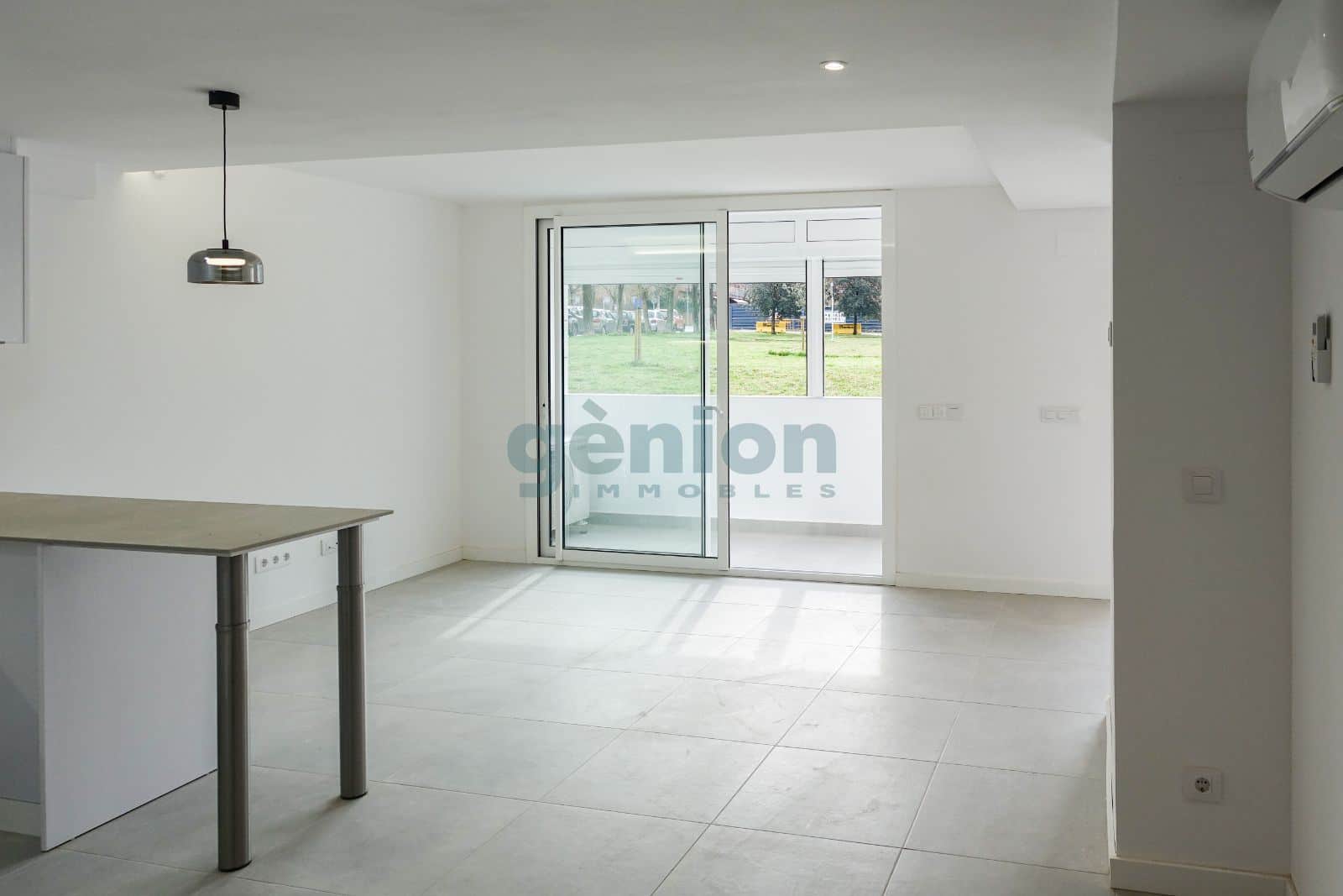 DUPLEXS A ESTRENAR EN MONTILIVI, GIRONA. 2 HABITACIONES Y 2 BAÑOS - Foto 5