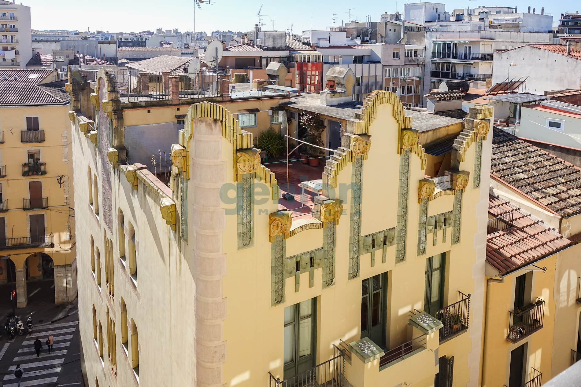 APARTAMENTO TOTALMENTE REFORMADO Y CON VISTAS EN CENTRE/BARRI VELL DE GIRONA - Foto 3