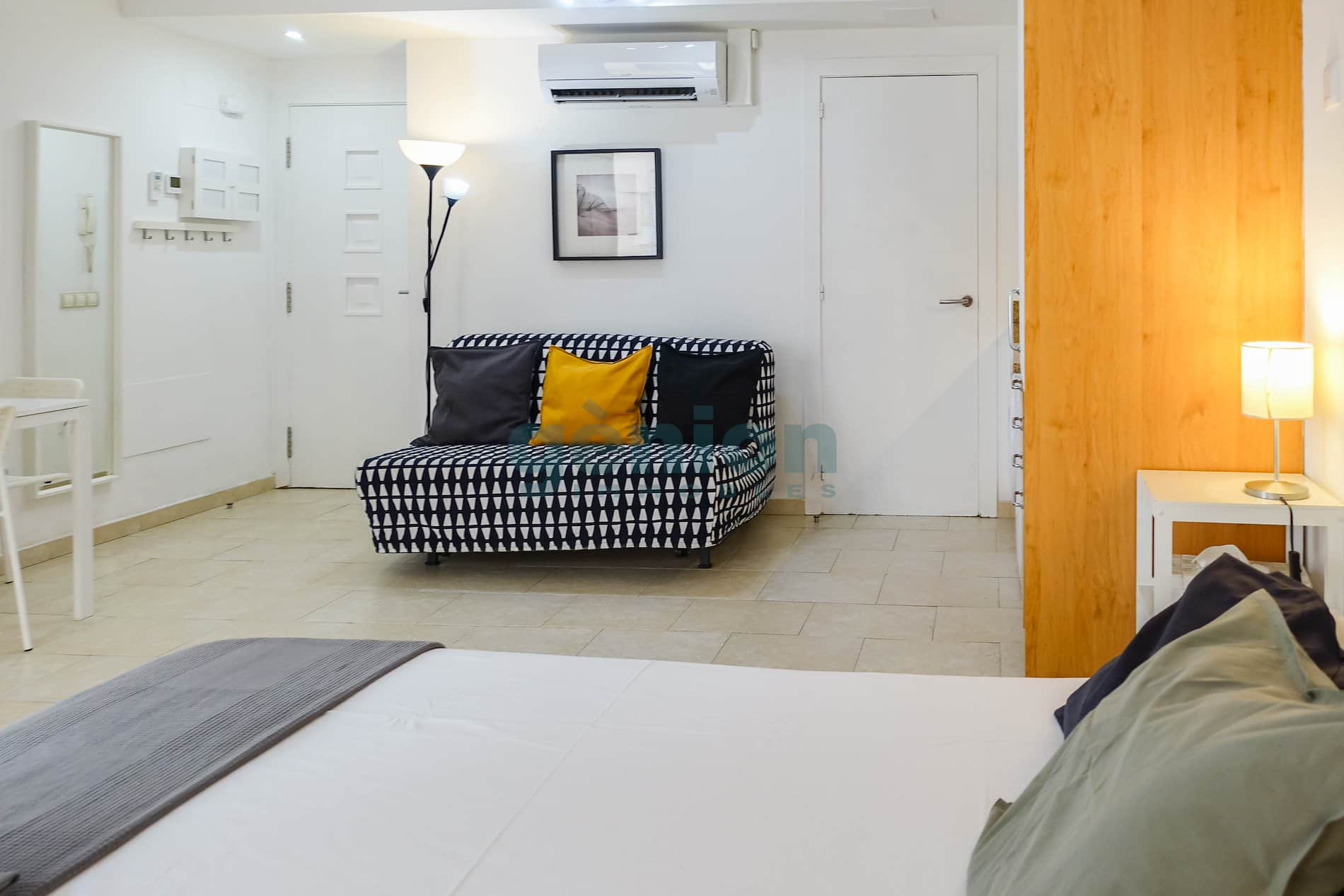 APARTAMENTO CON LICENCIA COMO VIVIENDA TURÍSTICA EN EL BARRI VELL DE GIRONA - Foto 5