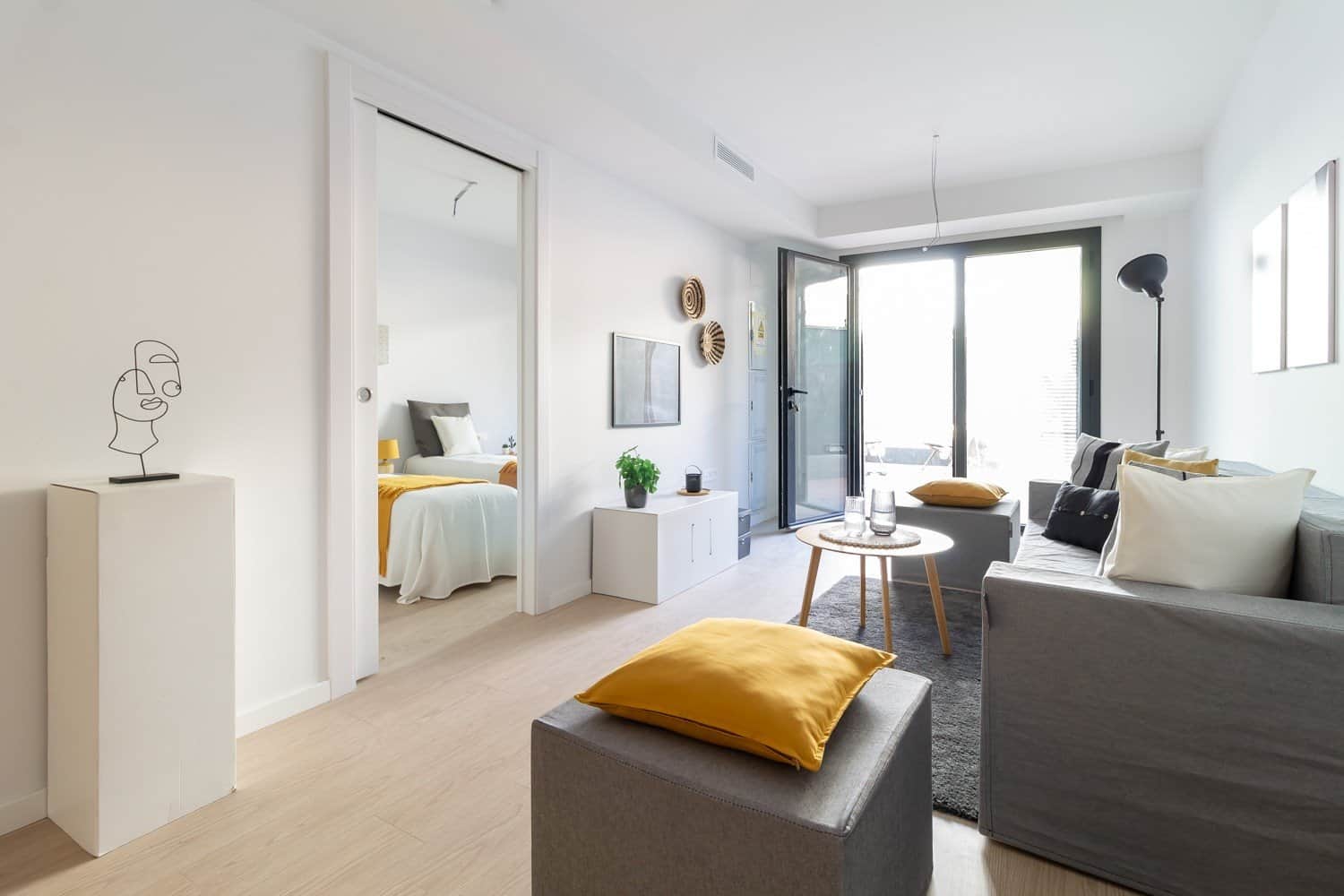 PLANTAS BAJAS DE OBRA NUEVA, EN LA PLAZA CATALUÑA DE SANT GREGORI - Foto 1