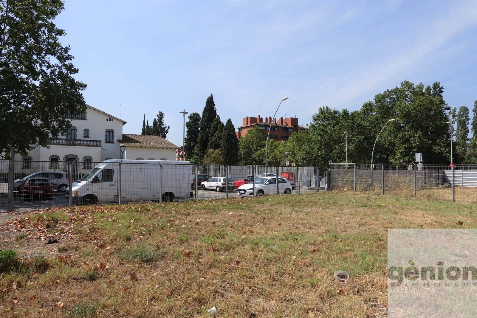 SOLAR URBANO APTO PARA 15 PISOS. FRENTE AL PARC HOSPITALARI MARÍ I JULIÀ - Foto 5