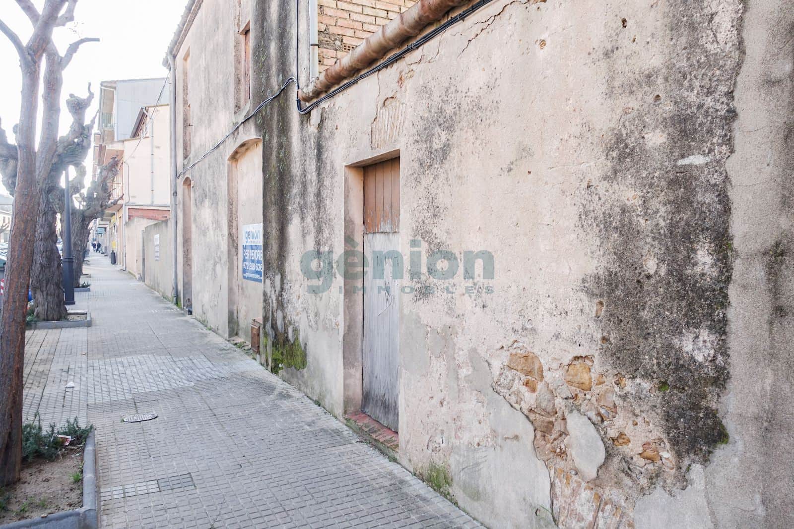 SOLAR URBANO C/ FIGUERES 45 Y 47. A POCOS MINUTOS DEL CENTRO Y DEL AUDITORIO - Foto 4