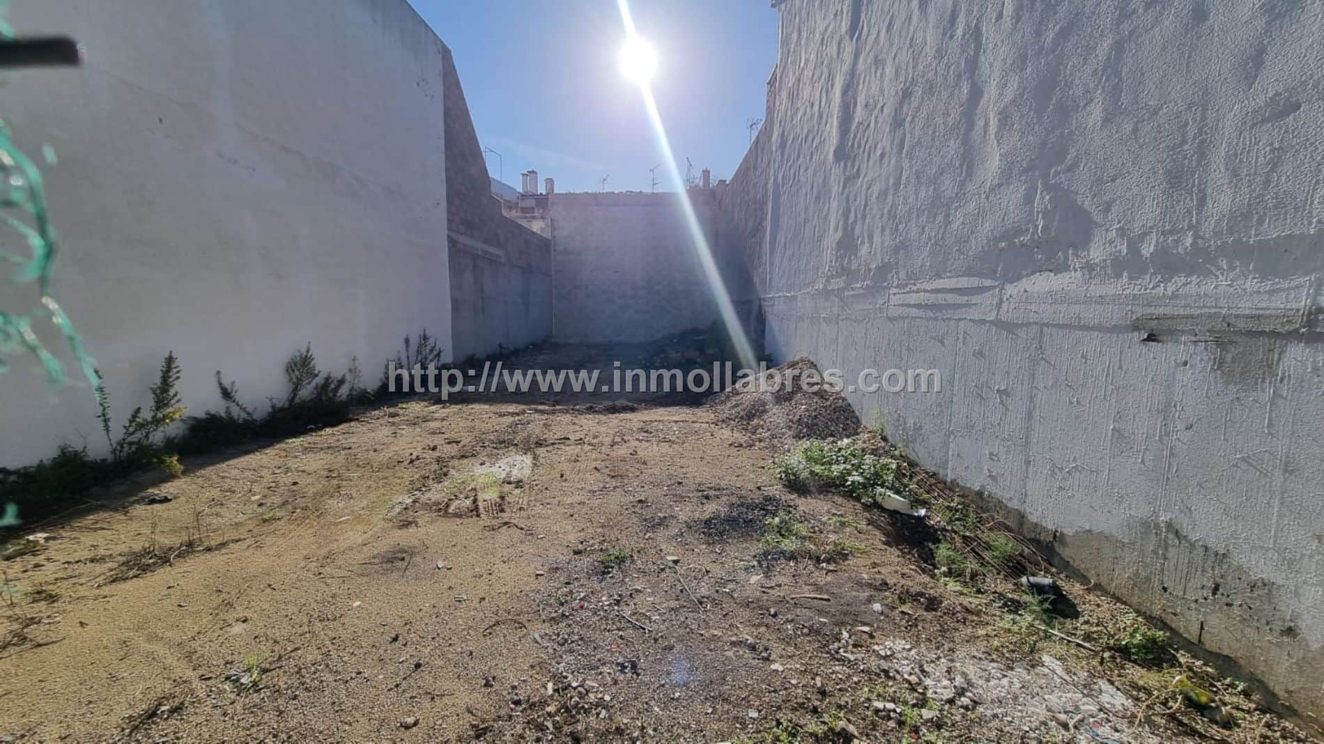 SOLAR URBANO EDIFICABLE EN EL PUEBLO DE MARIA DE LA SALUD - Foto 3