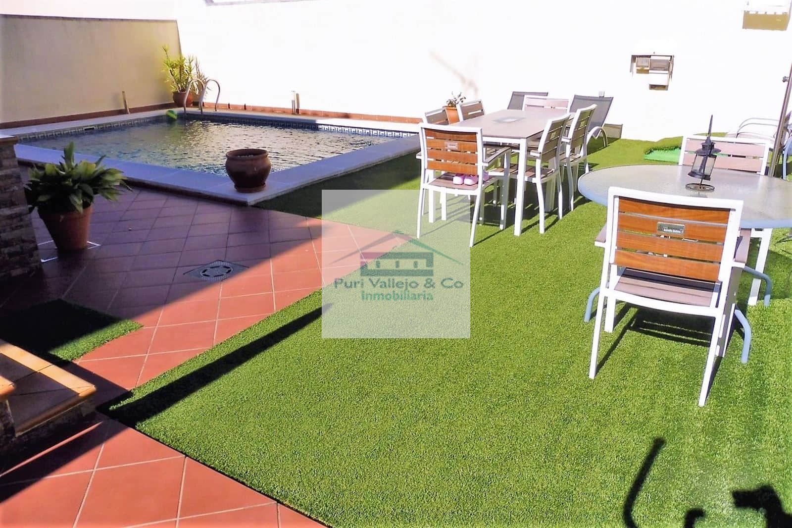 Chalet Pareado con parcela completamente llana. - Foto 5