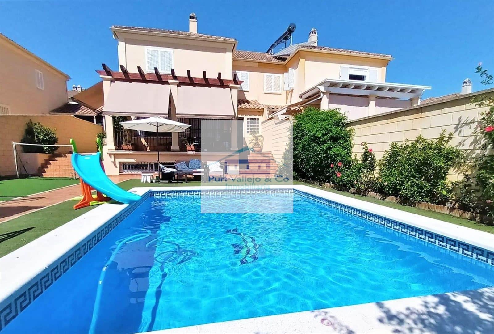 Chalet Pereado con muchas mejoras. - Foto 1