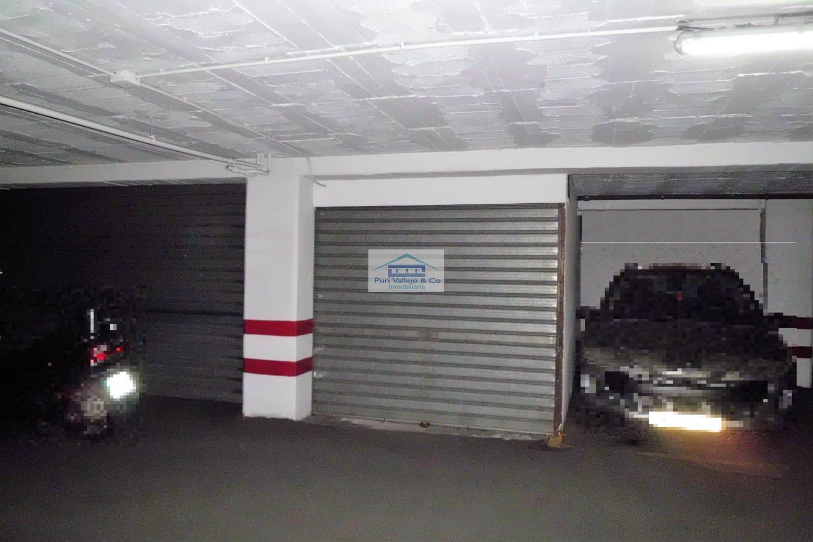 Amplia plaza de garaje cerrada. - Foto 1