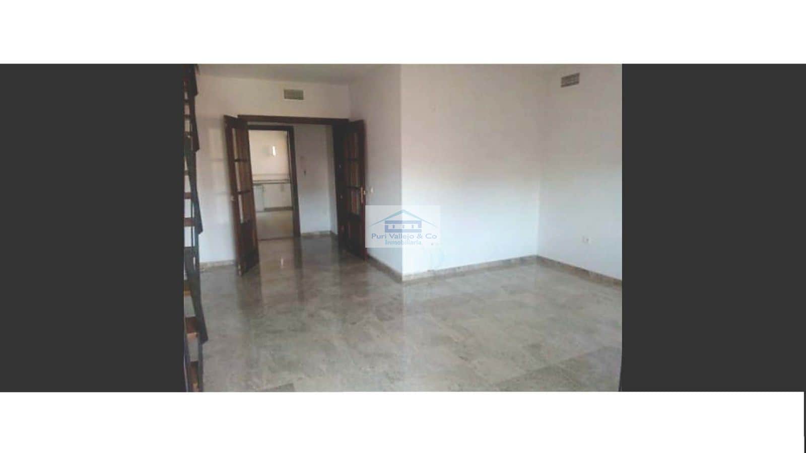 Ático con gran terraza solárium de 70m , más otra amplia en salón - Foto 3