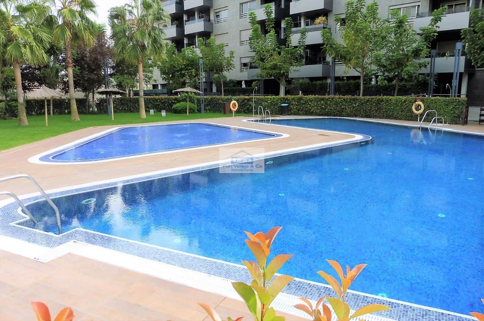 Piso en residencial con calidades de lujo y gran terraza. - Foto 1
