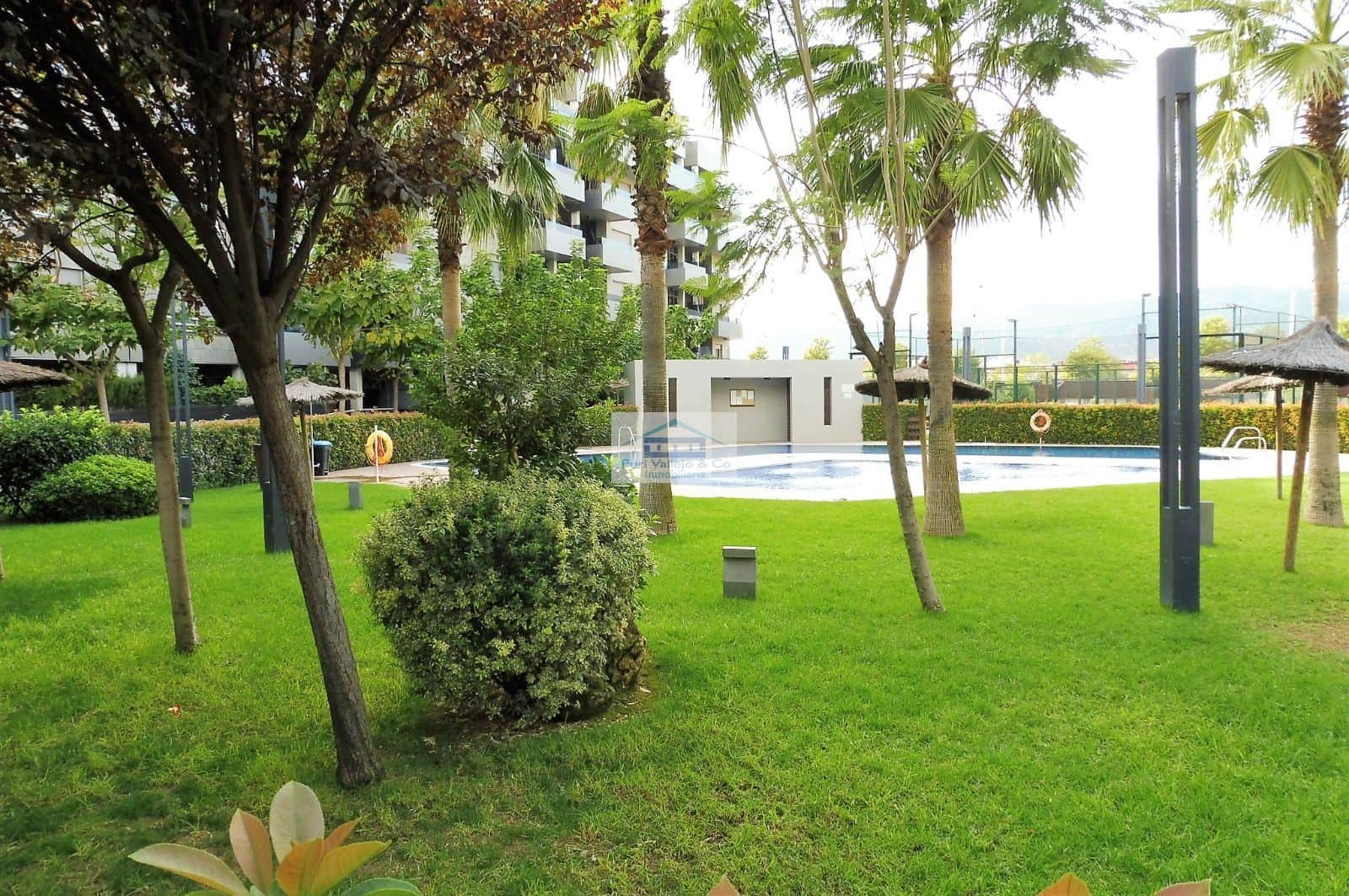 Piso en residencial con calidades de lujo y gran terraza. - Foto 3