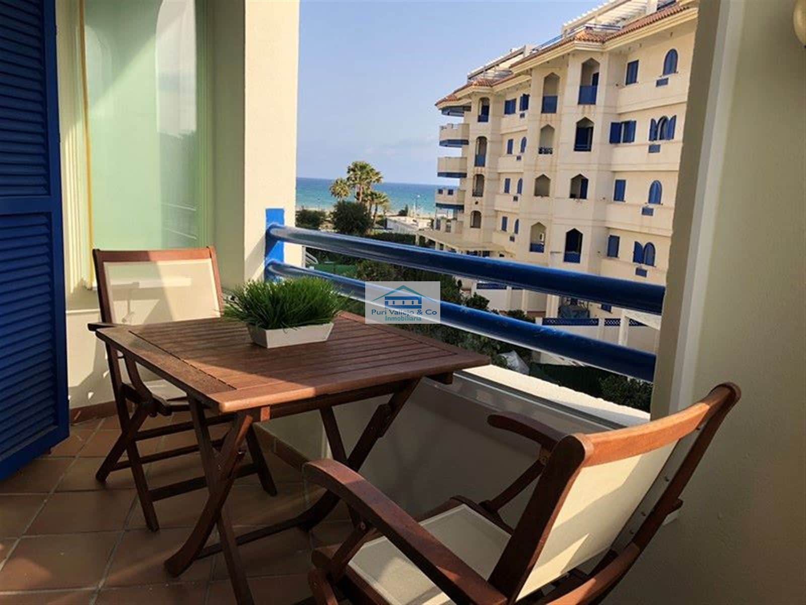 Precioso piso en primera Línea de playa Manilva - Foto 1