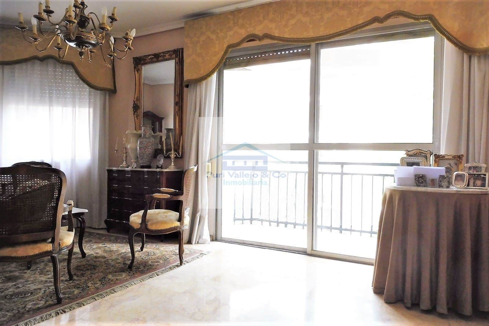 Gran piso de 200m en pleno centro junto al Gran Teatro. - Foto 5