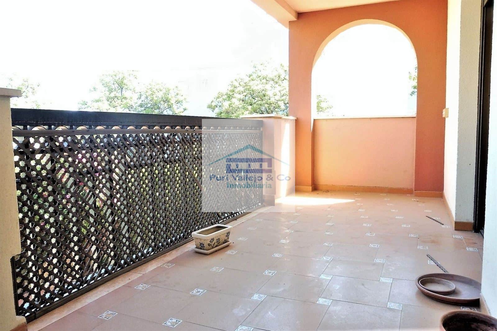 Piso con doble orientación  y terraza en Tablero-Arruzafilla. - Foto 1