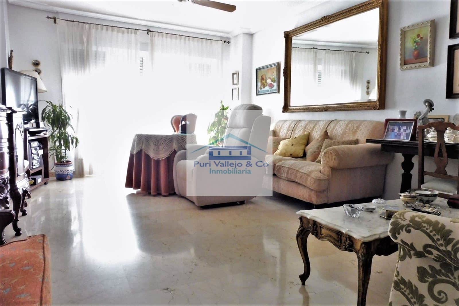 Piso reformado en zona centro junto a la Plaza de Tendillas. - Foto 2